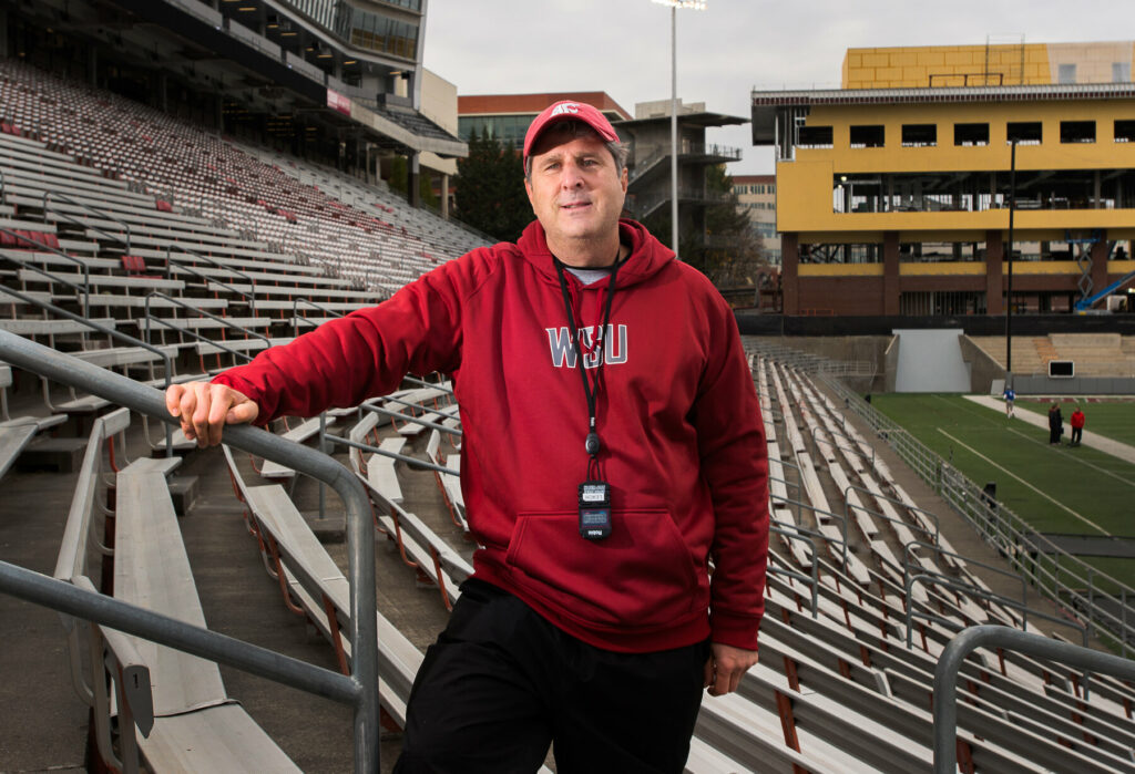 Coaching History Left by Leach