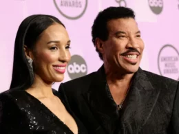 who is lionel richie dating