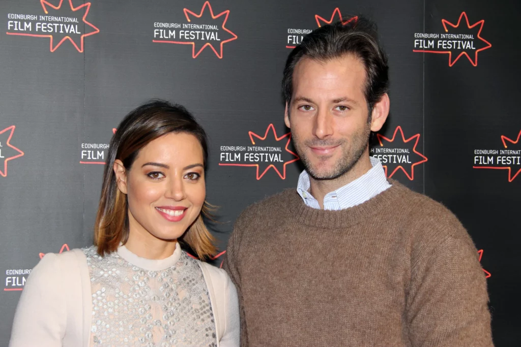 Who has Aubrey Plaza dated and does she have a husband?