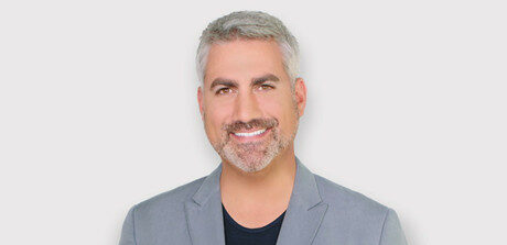 Is Taylor Hicks Gay?