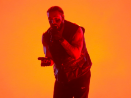 Drake's Viral Lollapalooza Performance: Sings Argentina's 'Muchachos' - The Unofficial World Cup Anthem