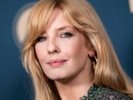 is kelly reilly pregnant