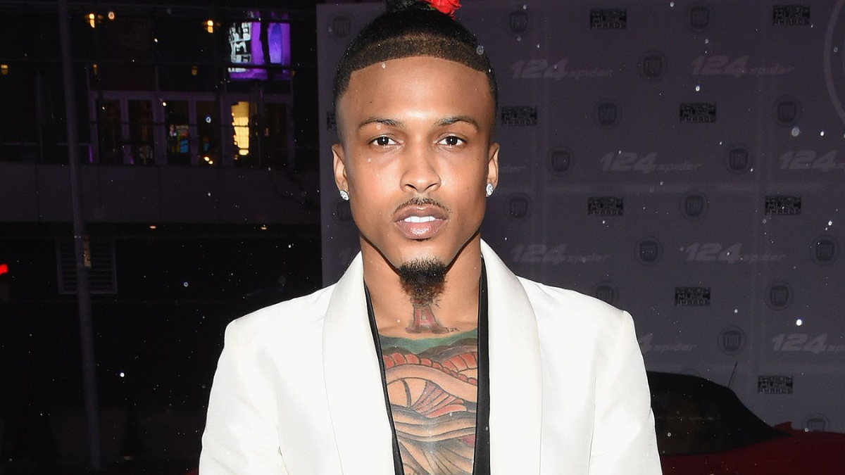 is august alsina gay