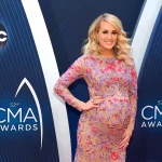 is carrie underwood pregnant again